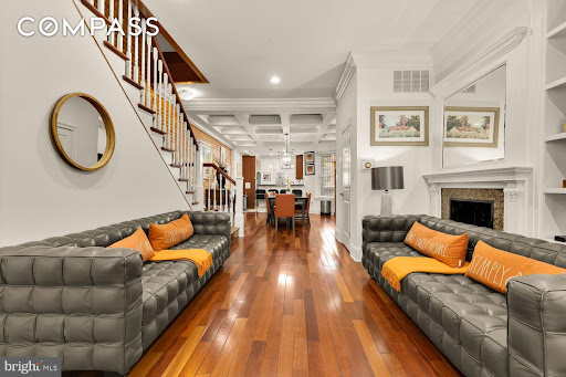 House 3