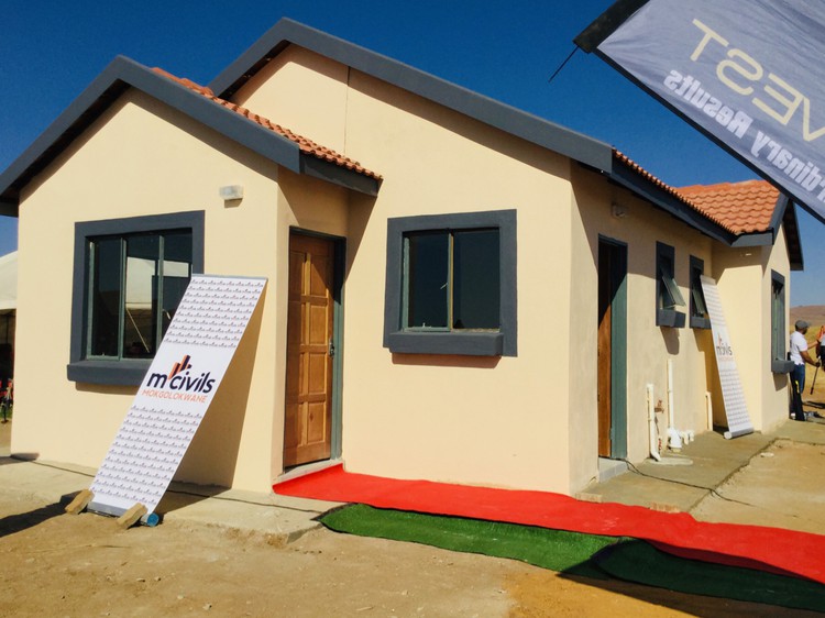 This new three-bedroom house was presented to 100-year-old Dipabalo Boy Mohedo on Mandela Day. “Our shack was getting colder each night with the winter settling in. It was not good for my husband’s weak chest,” said his wife, Johanna Nsibande.