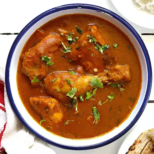 Chicken Curry[(1200 Ml) Serves 4-5 People]( Original Delhi Waali)