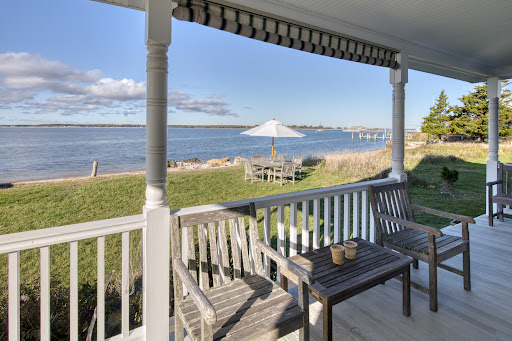 Property rental in Orient (United States)