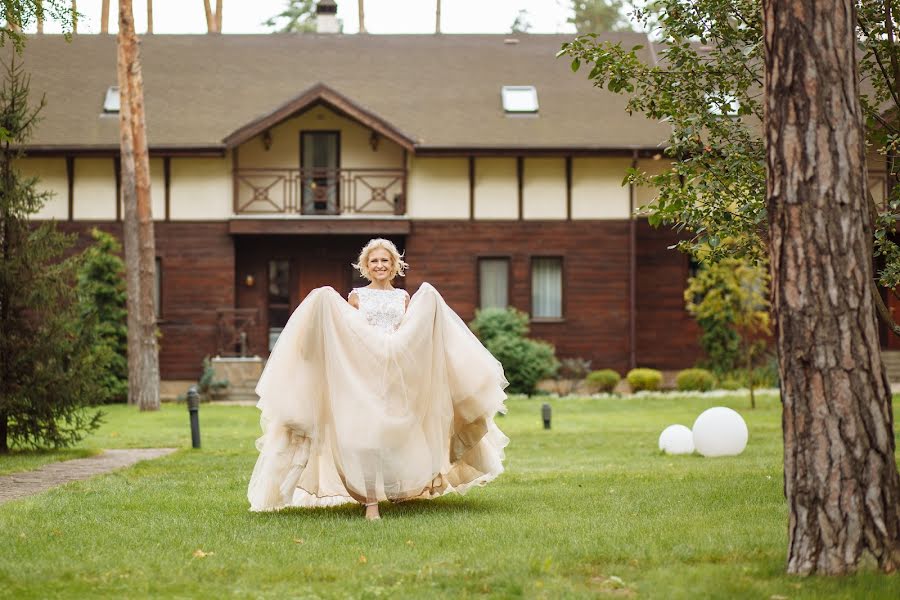 Wedding photographer Oleg Kolesnik (olegkolesnyk). Photo of 27 October 2017