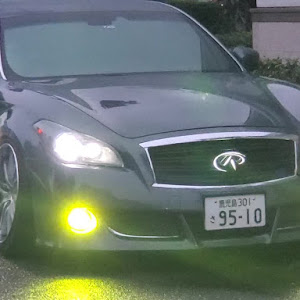 フーガ 51