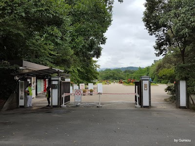 曹長的日々 ゼニガメ の巣 ８月当時 京都 京都府立植物園 行ってきた 16 08 17