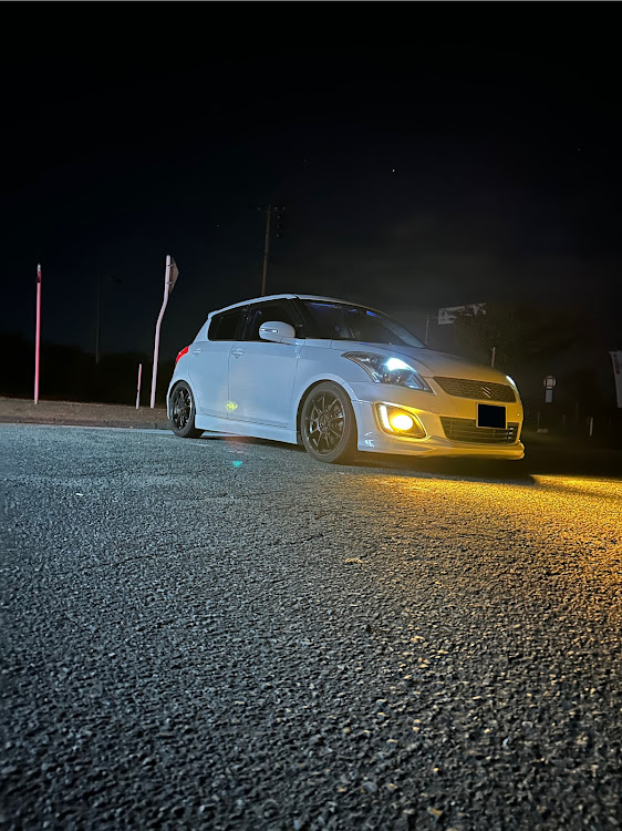 スイフトの車高調整・JIMTOF・山形県に関するカスタム事例の投稿画像1枚目