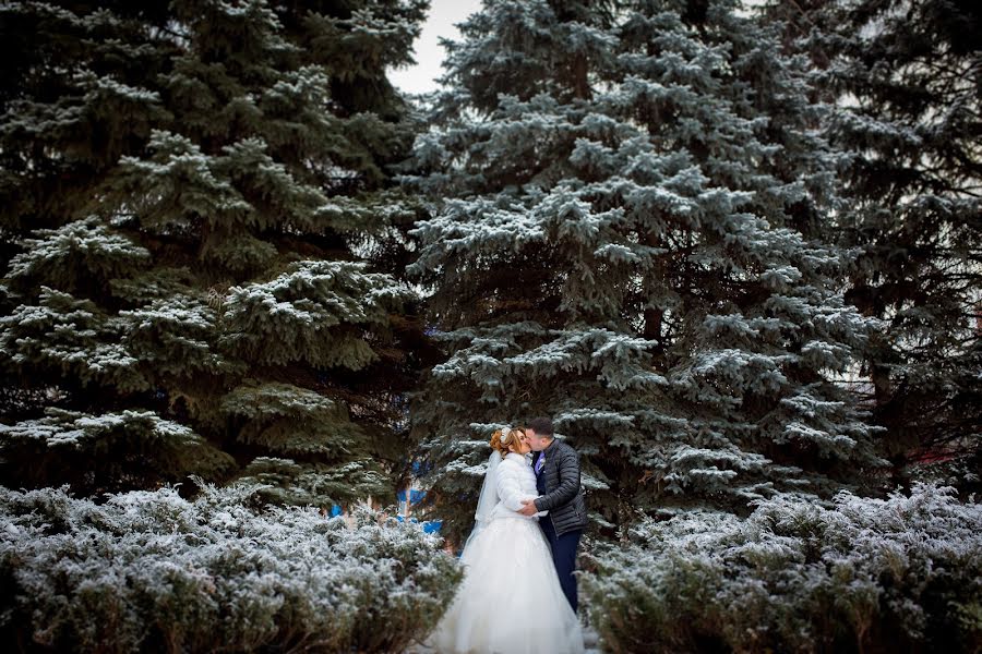 ช่างภาพงานแต่งงาน Ekaterina Efimova (katyefim) ภาพเมื่อ 28 มกราคม 2019