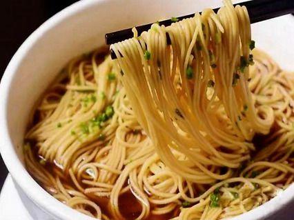 A bowl of noodlesDescription automatically generated with low confidence