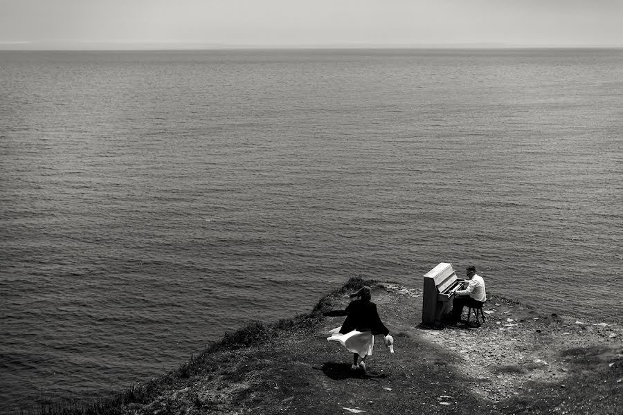 Fotografo di matrimoni Anton Blokhin (totonophoto). Foto del 19 giugno 2021