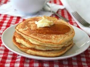 Light and Fluffy Coconut Flour Pancakes (Low Carb and Gluten-Free)