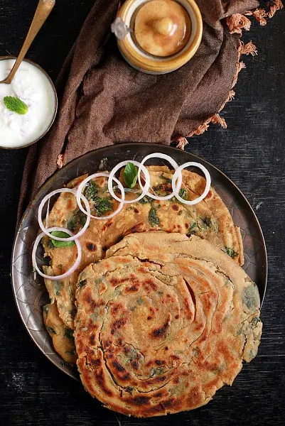 Pudina Parantha