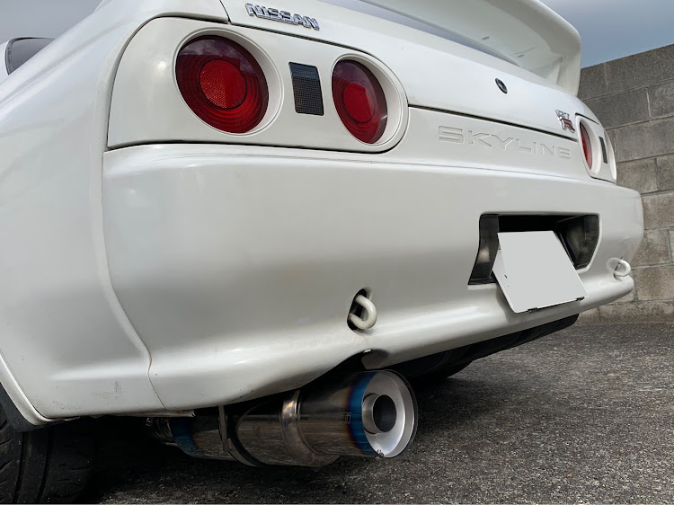 スカイライン GT-Rのマフラー交換に関するカスタム事例の投稿画像1枚目