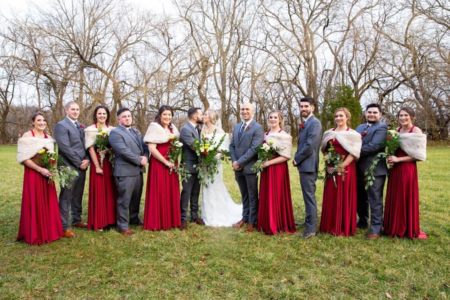 Fotógrafo de casamento Liz Courtney (lizcourtney). Foto de 8 de setembro 2019