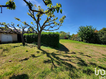 terrain à Saint-Just-Saint-Rambert (42)