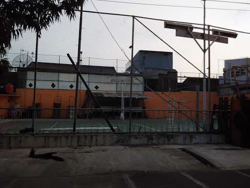 Lapangan Tenis Zamrud