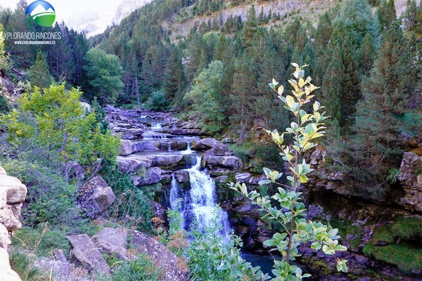 Travesía Integral de Ordesa, Gradas de Soaso