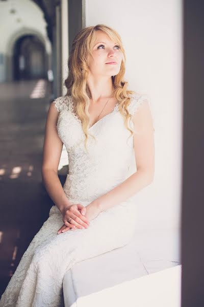 Wedding photographer Oksana Ivanova (oksanaivanova). Photo of 20 June 2016