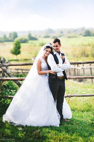 Fotógrafo de bodas Sasha Siyan (redpion). Foto del 25 de marzo 2018