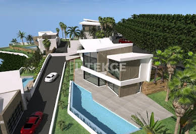 House with pool and terrace 3