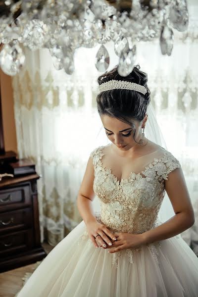 Fotografo di matrimoni Evgeniya Vesna (vesna). Foto del 24 marzo 2017