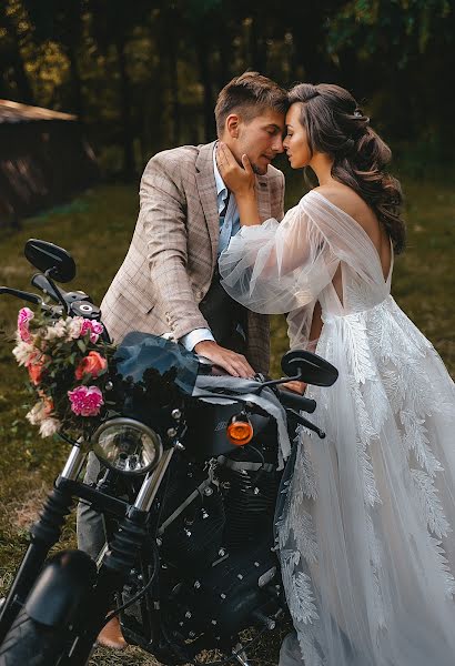 Fotografo di matrimoni Yulya Kamenskaya (myjuly). Foto del 22 maggio 2021