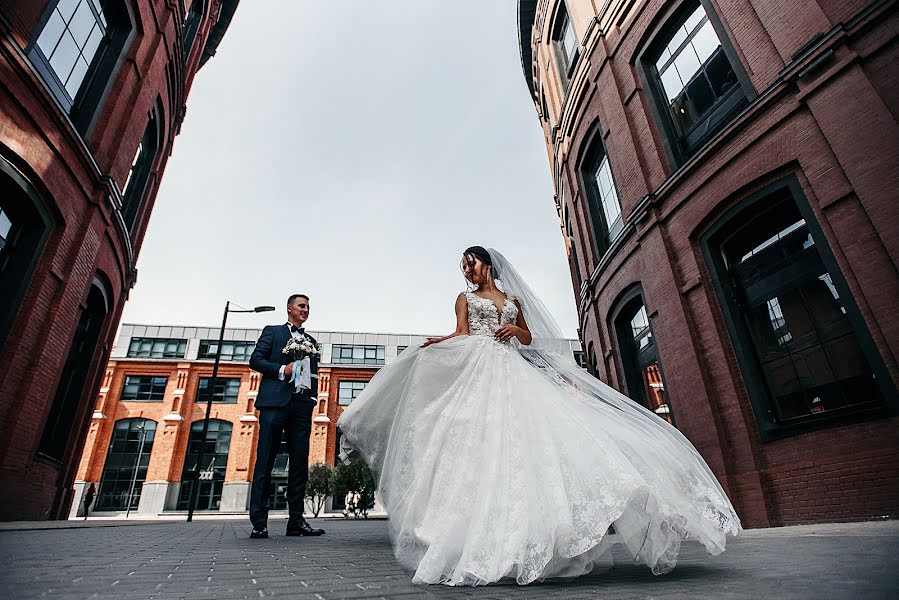 Wedding photographer Leonid Leshakov (leaero). Photo of 7 January 2019