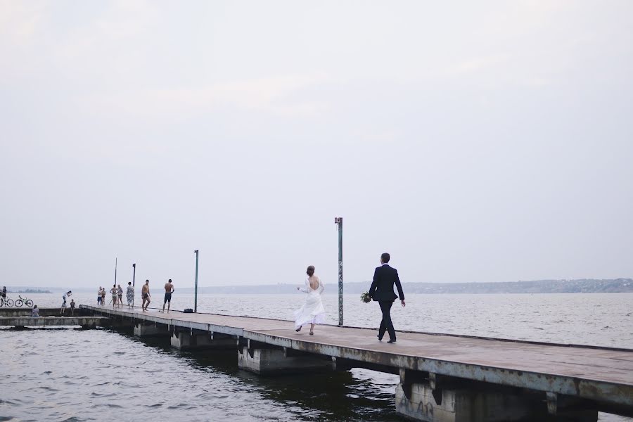 Fotógrafo de casamento Irina Vinichenko (irenvini). Foto de 7 de agosto 2017