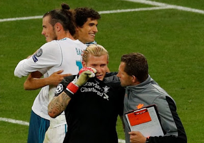 ? You'll never walk alone, het gold niet voor Karius, die niet meteen steun kreeg van ploegmaats