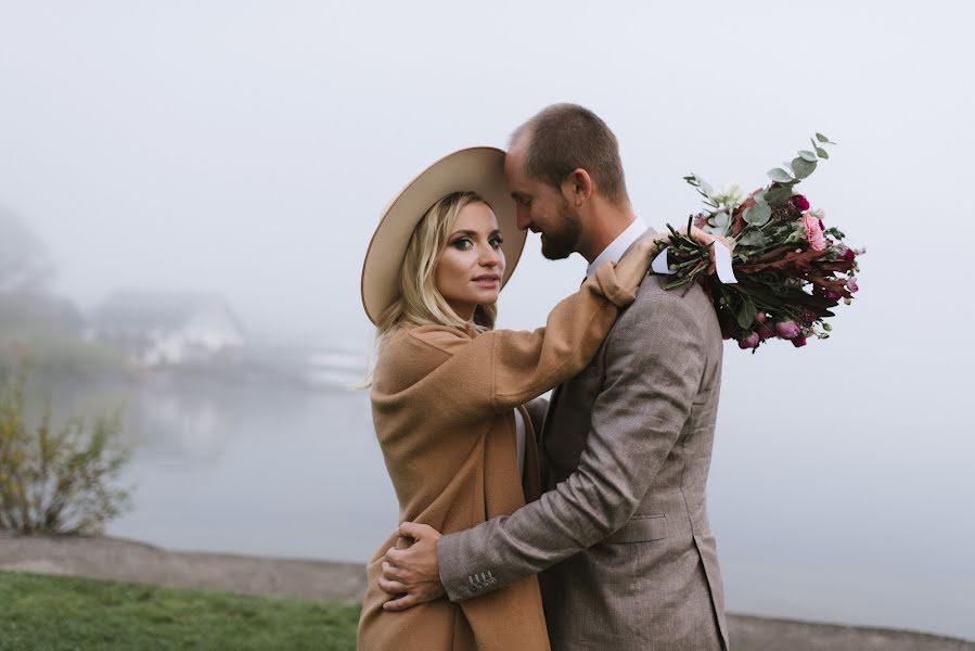 Fotógrafo de casamento Valentina Ryzhikova (vasilisared22). Foto de 25 de janeiro 2020