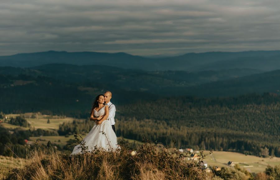 Wedding photographer Bartosz Borek (bartoszborek). Photo of 25 February 2020