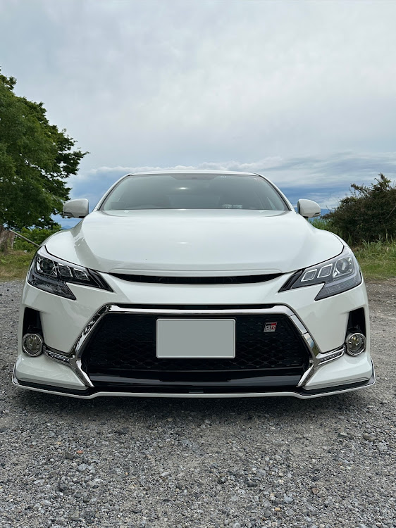 マークXのマークX GRsport・愛車の表情・暑い、、暑いぞおおお！！に関するカスタム事例の投稿画像1枚目