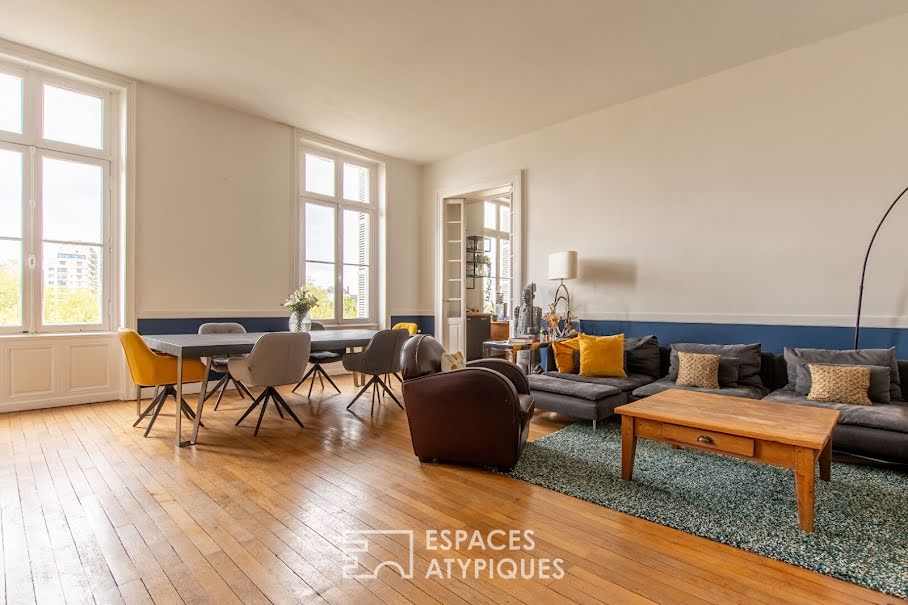 Location  appartement 5 pièces 185 m² à Angers (49000), 2 100 €