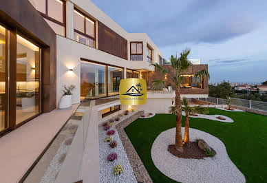 Villa with pool and terrace 20