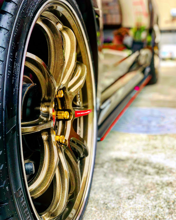 WRX STIのwork・ZR10に関するカスタム事例の投稿画像1枚目