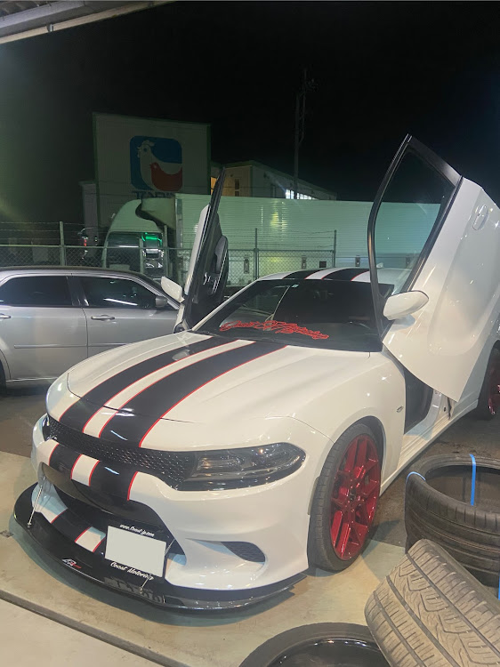 チャージャーのDODGE CHARGER'S・ダッジチャージャーズ・イメチェン・アメ車好きと繋がりたいに関するカスタム事例の投稿画像2枚目