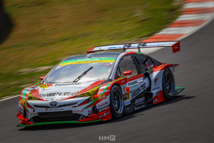ヒロボー♪さんが投稿したSUPER GT・スーパーGT・プリウス・流し撮り・一眼レフに関するカスタム事例の投稿画像1枚目