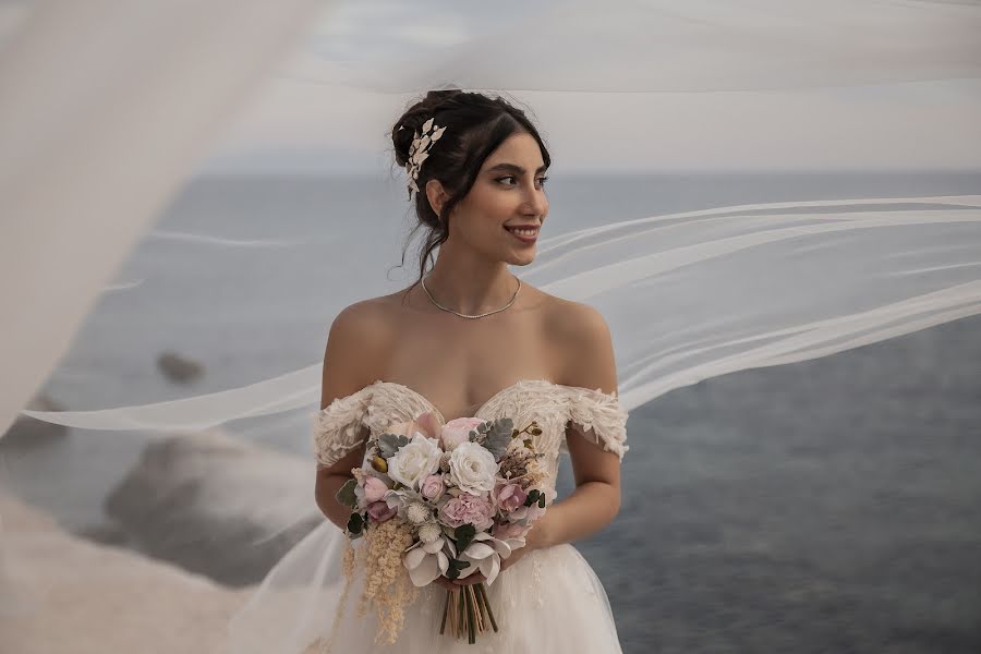 結婚式の写真家Funda Demirkaya (fundademirkaya)。2022 7月18日の写真