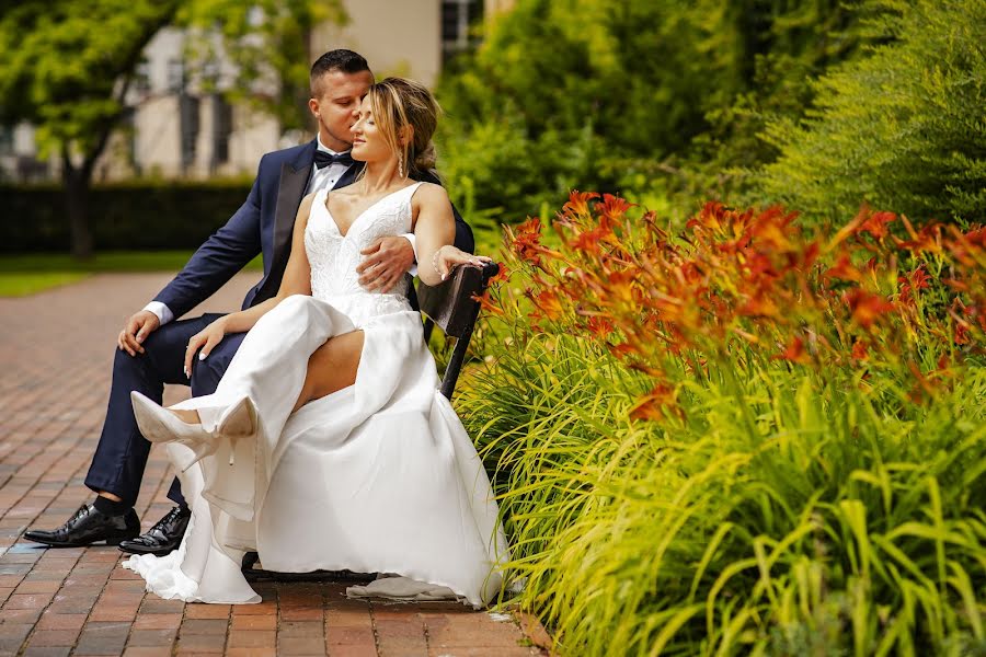 Fotógrafo de casamento Adam Kuptz (akphoto). Foto de 17 de setembro 2019