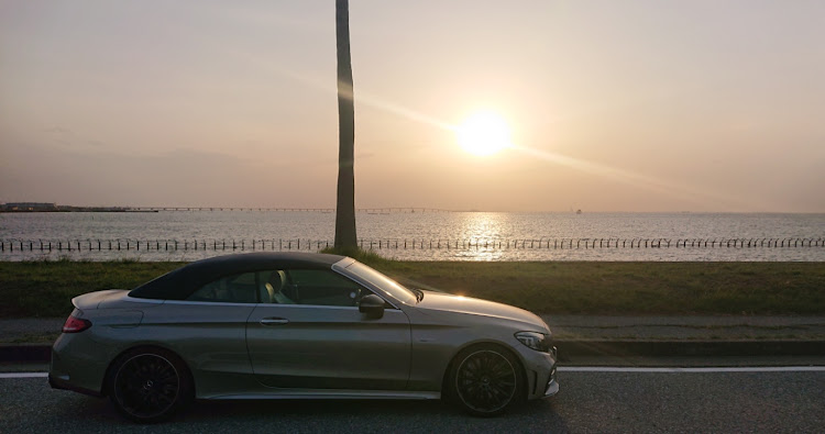 Cクラス カブリオレのメルセデスベンツ・AMG・Cカブ・AMG C43カブに関するカスタム事例の投稿画像1枚目