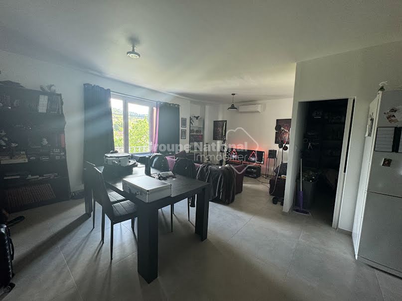 Vente appartement 4 pièces 94 m² à Brignoles (83170), 194 000 €