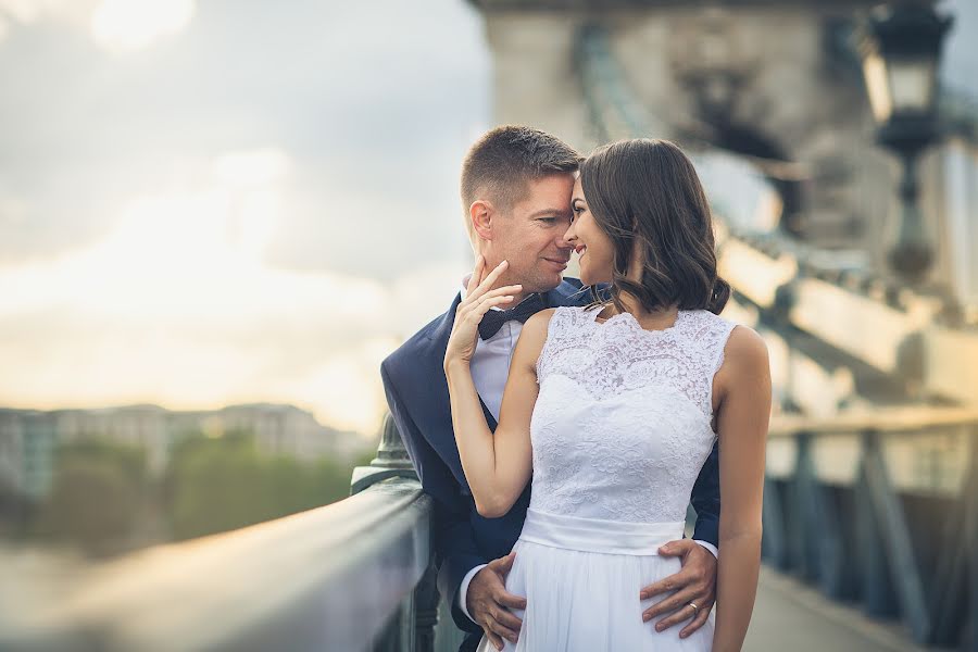 Wedding photographer Éva Buzai (buzaieva). Photo of 24 June 2021