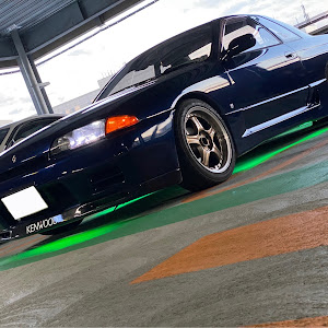 スカイライン R32