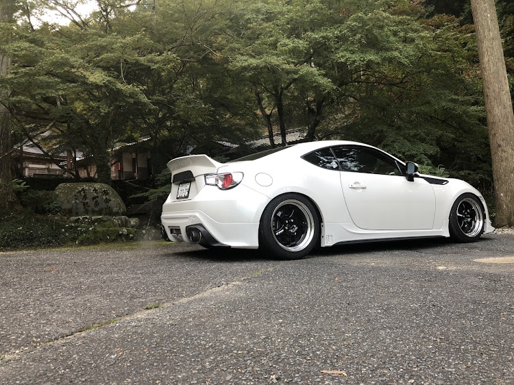 86の紅葉まだまだ・BRZwith86・洗車・今週休み無しに関するカスタム事例の投稿画像3枚目