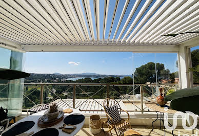 Apartment with terrace 1