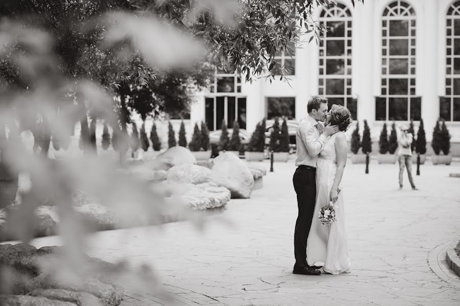 Photographe de mariage Yuliya Tabak (julli). Photo du 4 juin 2014