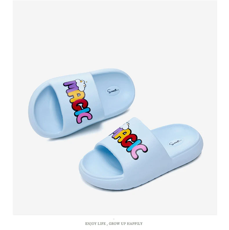 Chinelos de verão para meninas, moda infantil, antiderrapantes e com sola macia. Conforto e estilo para os dias quentes.