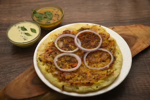 Onion Masala Uttapam