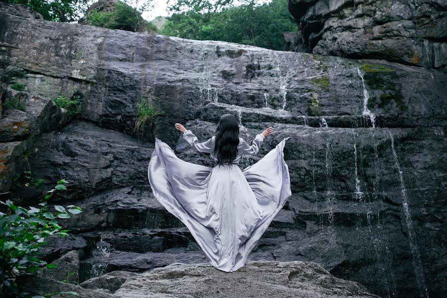 Wedding photographer Elina Popkova (popkovaelina). Photo of 12 September 2018