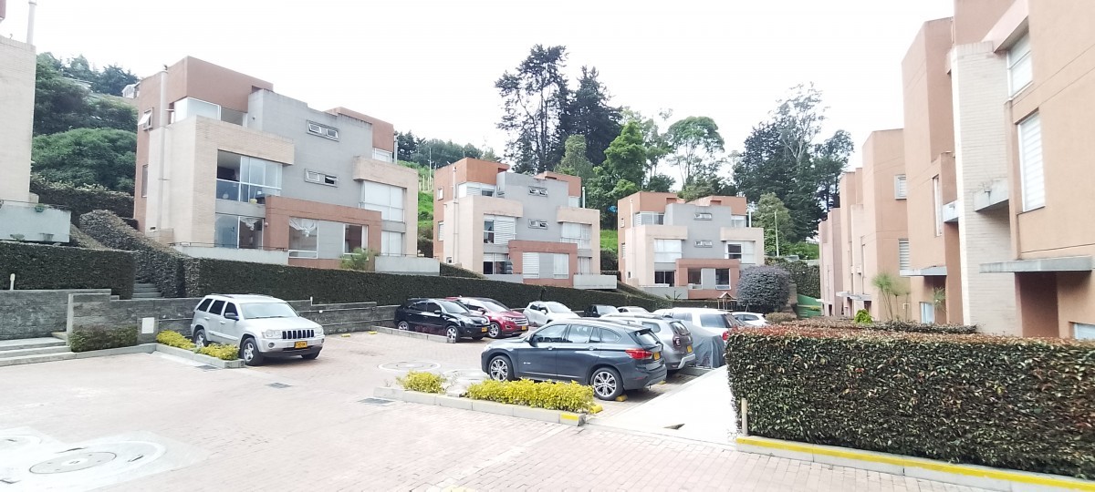 Casa En Venta - Suba, Bogota