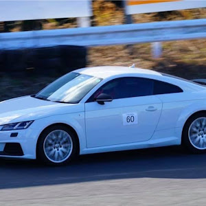 TT クーペ 1.8TFSI