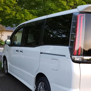 スカイラインクーペ V35