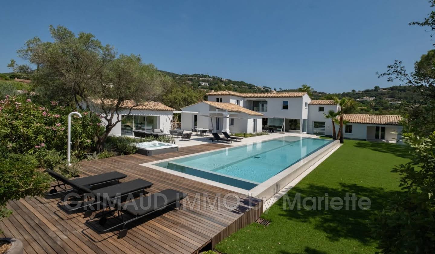 Property with pool Grimaud